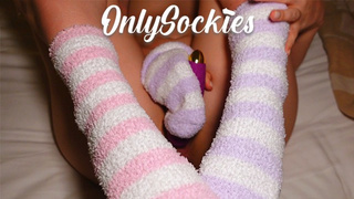 Fuzzy Socks Keep My Toes Warm While I Masturbation!